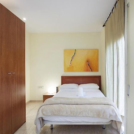 Apartamentos Calvet Барселона Екстериор снимка
