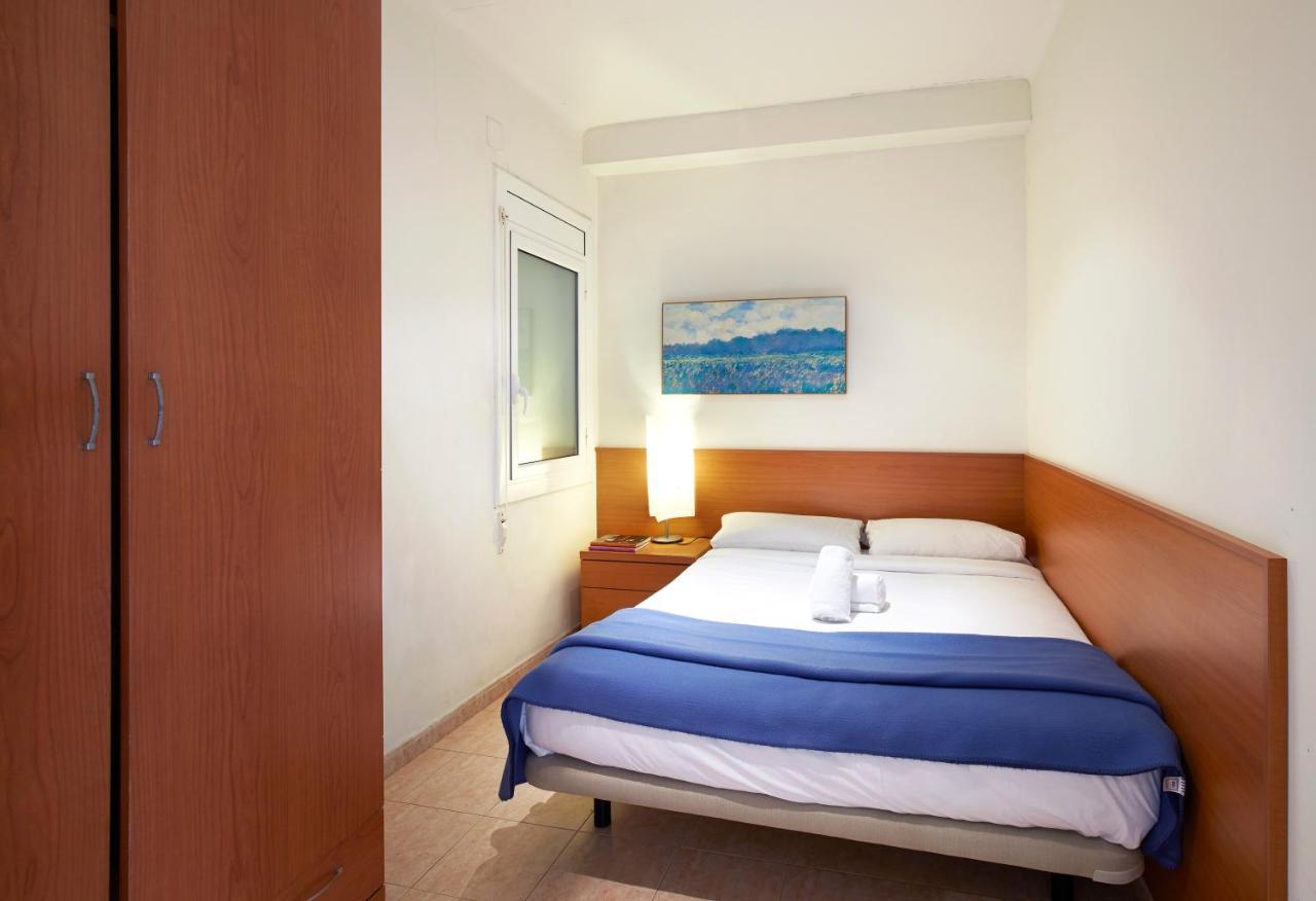 Apartamentos Calvet Барселона Екстериор снимка